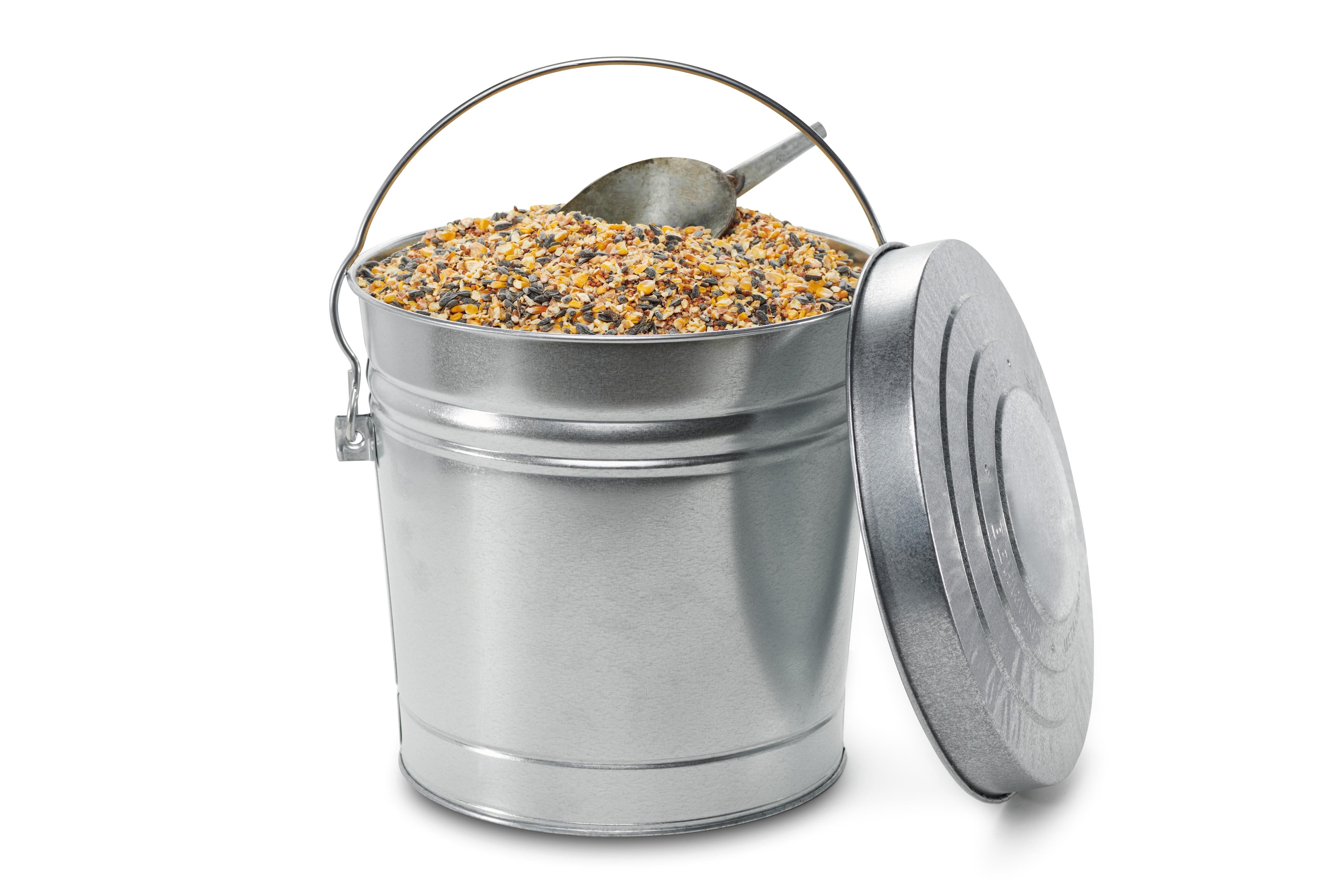 6106_BirdSeed_Lid_scoop-